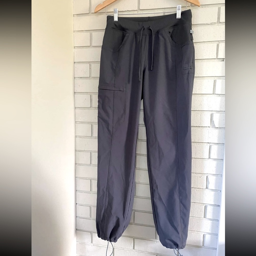 Scrub pants